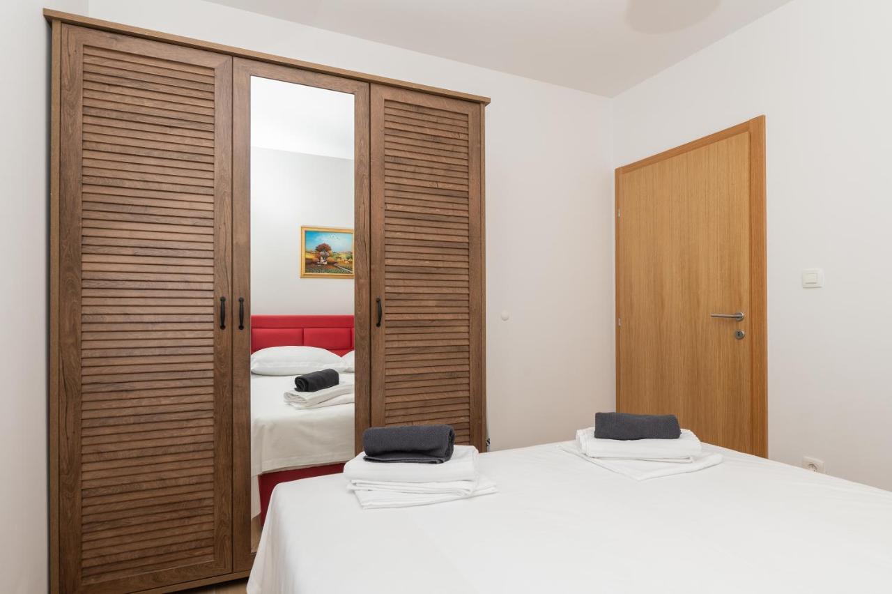 Apartment Daniel Makarska Extérieur photo
